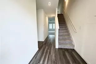 102 Gemsbok Rd, Hutto, TX 78634 - Photo 2