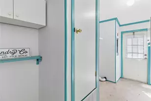 124 Suzanne Dr, Bastrop, TX 78602 - Photo 18