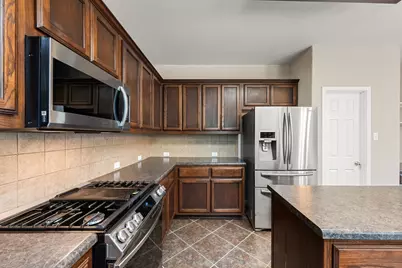 301 Bayou Bend Drive, Buda, TX 78610 - Photo 8