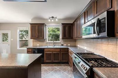301 Bayou Bend Drive, Buda, TX 78610 - Photo 6