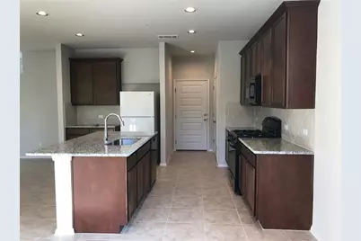 2800 Joe Dimaggio Boulevard #62, Round Rock, TX 78665 - Photo 8