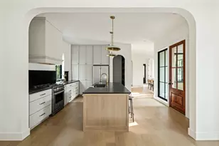 404 W 55th 1/2 St, Austin, TX 78751 - Photo 6