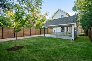 404 W 55th 1/2 St, Austin, TX 78751 - Photo 40