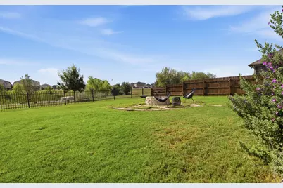 1100 S San Marcos Street, Manor, TX 78653 - Photo 24