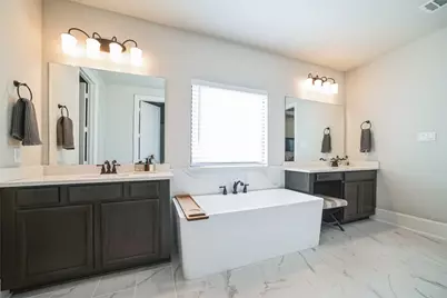 2016 Rabbit Creek Drive, Georgetown, TX 78626 - Photo 16