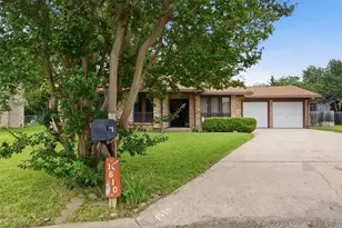 1610 Karen Cove, Round Rock, TX 78664 - Photo 2