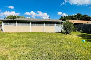 13212 Bourbon St, Austin, TX 78727 - Photo 20