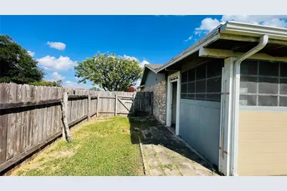 13212 Bourbon Street, Austin, TX 78727 - Photo 22