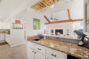 401 Hi There, Horseshoe Bay, TX 78657 - Photo 10