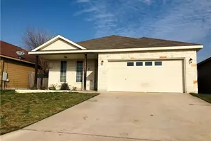 221 Geode Ln, Jarrell, TX 76537 - Photo 1