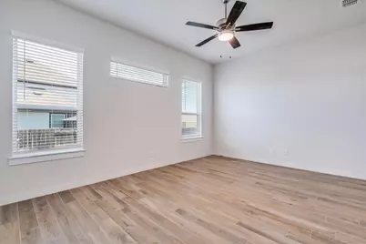 121 Camino Verde, San Marcos, TX 78666 - Photo 12
