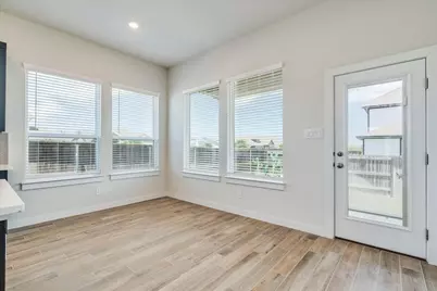 121 Camino Verde, San Marcos, TX 78666 - Photo 6