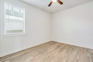 121 Camino Verde, San Marcos, TX 78666 - Photo 18