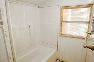 845 2nd St, Somerville, TX 77879 - Photo 14