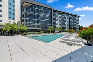800 Embassy Dr, Austin, TX 78702 - Photo 12