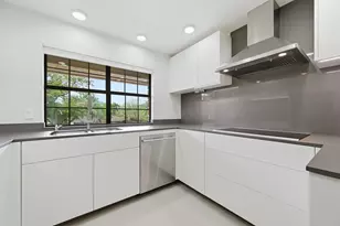 320 Ridgecrest Rd, Georgetown, TX 78628 - Photo 12