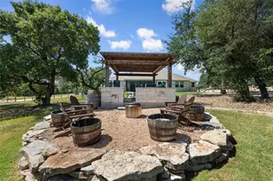 105 Stag Leap Ct, Liberty Hill, TX 78642 - Photo 28