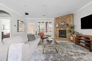 10820 Sky Rock Dr, Austin, TX 78739 - Photo 6