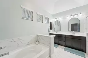 308 Ravello St, Liberty Hill, TX 78642 - Photo 20