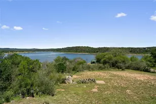 117 Lake View Dr, Spicewood, TX 78669 - Photo 8