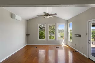 117 Lake View Dr, Spicewood, TX 78669 - Photo 18