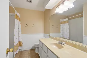 2000 Magazine St, Austin, TX 78727 - Photo 16
