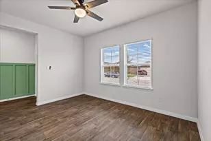 20221 Heinrich Ln, Manor, TX 78653 - Photo 10