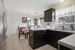 113 Songbird Ct, Cedar Creek, TX 78612 - Photo 12