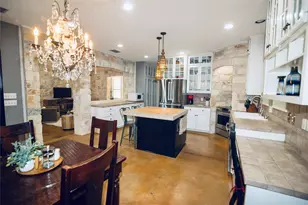 10921 Long Branch Dr, Austin, TX 78736 - Photo 8