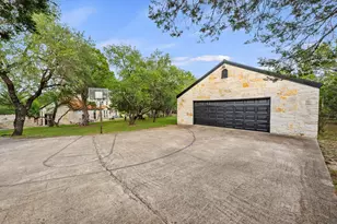10921 Long Branch Dr, Austin, TX 78736 - Photo 34