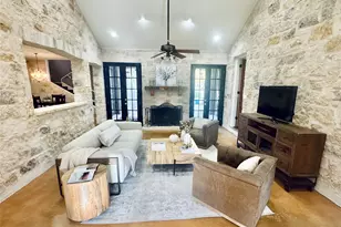 10921 Long Branch Dr, Austin, TX 78736 - Photo 1