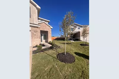 417 Lake Sweetwater Lane, Buda, TX 78610 - Photo 2
