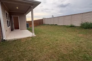417 Lake Sweetwater Ln, Buda, TX 78610 - Photo 32