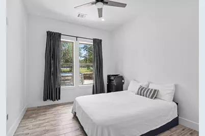 390 Riddle Road, Cedar Creek, TX 78612 - Photo 20