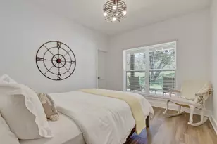 21214 Santa Rosa Ave, Lago Vista, TX 78645 - Photo 14