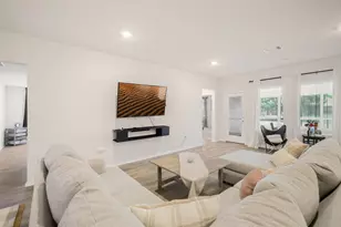 109 Egret Dr, Bastrop, TX 78602 - Photo 12