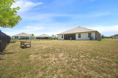 109 Egret Drive, Bastrop, TX 78602 - Photo 30