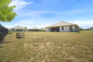 109 Egret Dr, Bastrop, TX 78602 - Photo 30