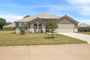 109 Egret Dr, Bastrop, TX 78602 - Photo 1
