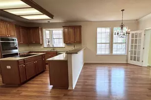 6319 Zadock Woods Dr, Austin, TX 78749 - Photo 10