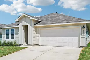 212 Gilmer Ln, Buda, TX 78610 - Photo 2