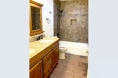 6114 Hogan Avenue, Austin, TX 78741 - Photo 10