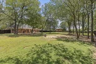 104 Spring Branch Branch, Bastrop, TX 78602 - Photo 32