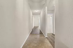 351 Covent Dr, Kyle, TX 78640 - Photo 6