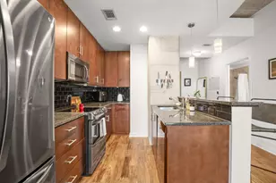 360 Nueces St, Austin, TX 78701 - Photo 8