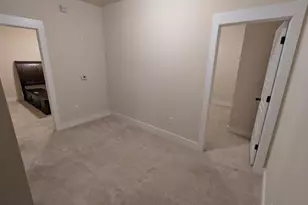 7506 Wolverine St, Austin, TX 78757 - Photo 14