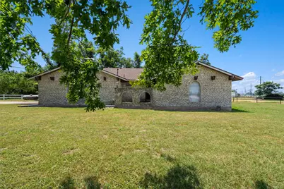 20 County Road 408, Taylor, TX 76574 - Photo 2