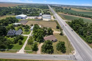 20 Co Rd 408, Taylor, TX 76574 - Photo 2