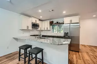207 Rowland Dr, Austin, TX 78745 - Photo 4