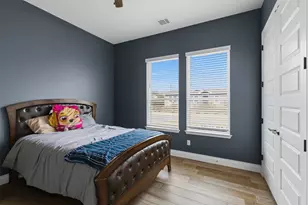 1905 S College St, Georgetown, TX 78626 - Photo 32